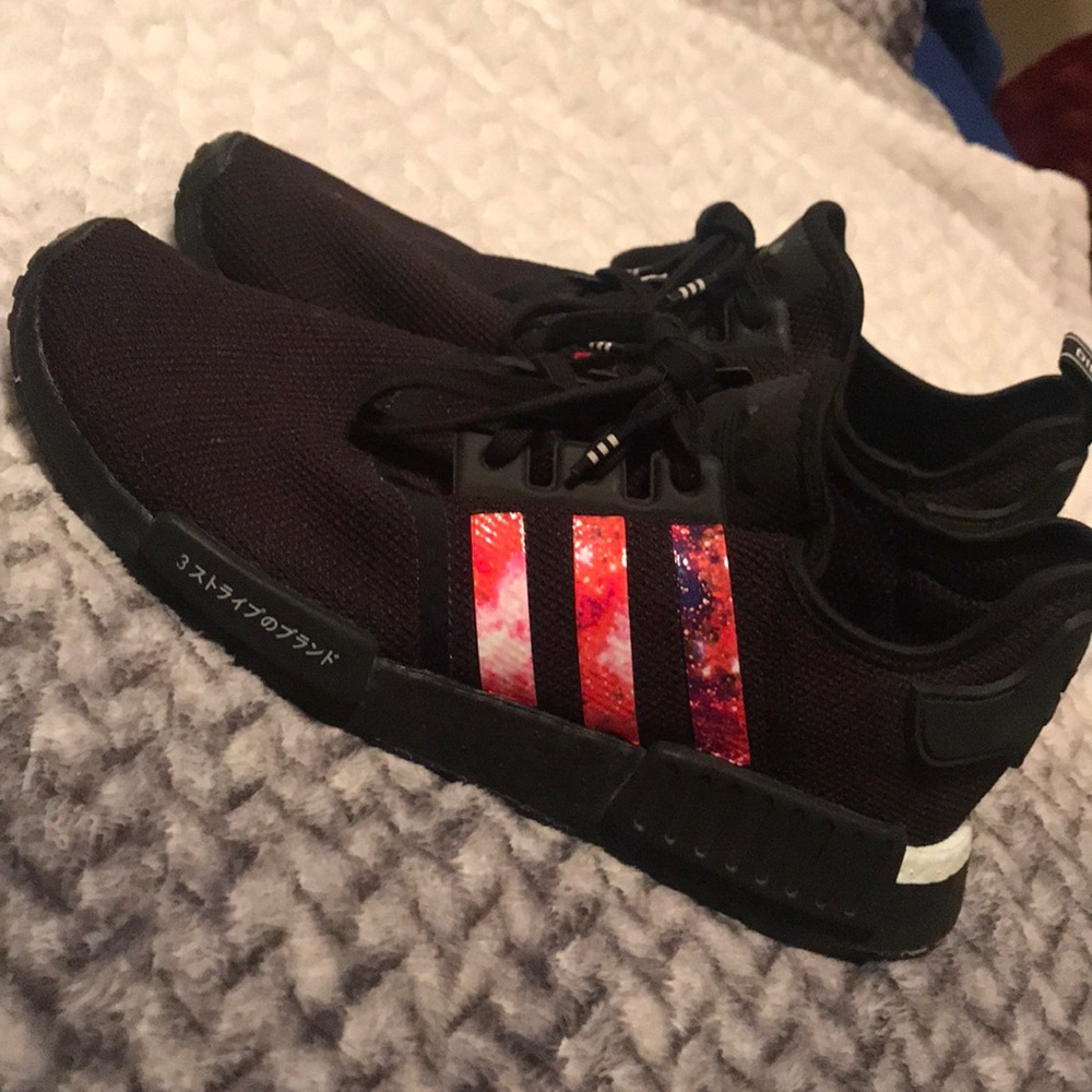 Adidas NMD R1 Japan